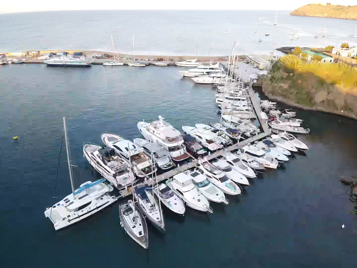 Marina di Ventotene